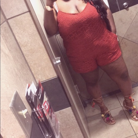 Burnt orange playsuit - Picture 1 of 1